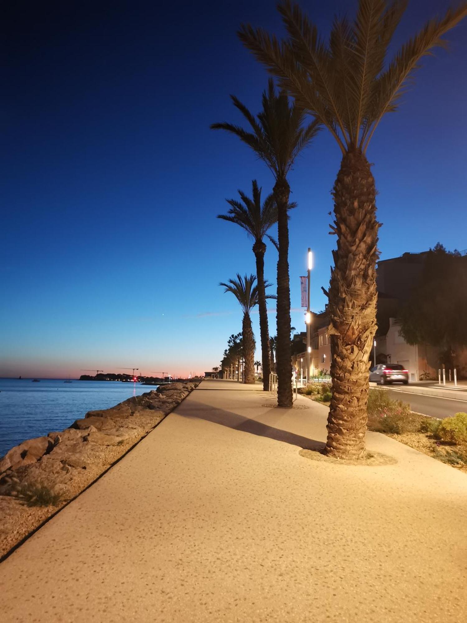 Apartamento Ofdl B T1 Bandol - Briotine Foyalais Exterior foto